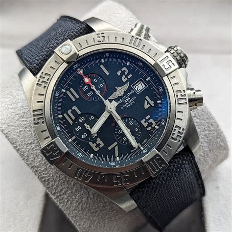 breitling e13383|chrono avenger.